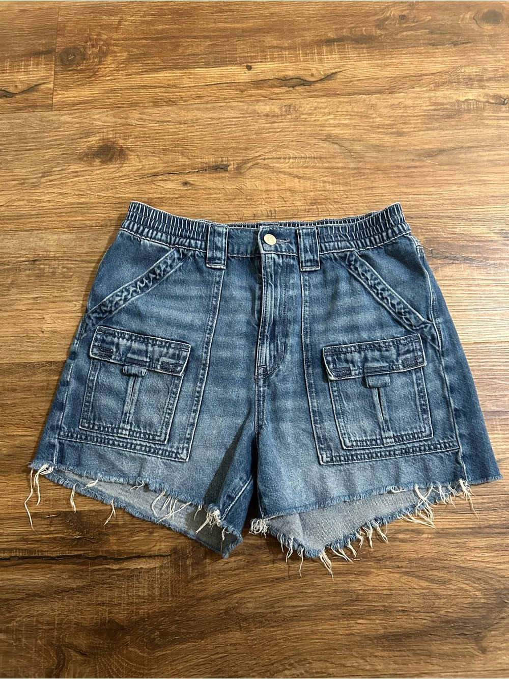 Women’s American Eagle Outfitters Highest Rise 90s Boyfriend Short- Size 6
